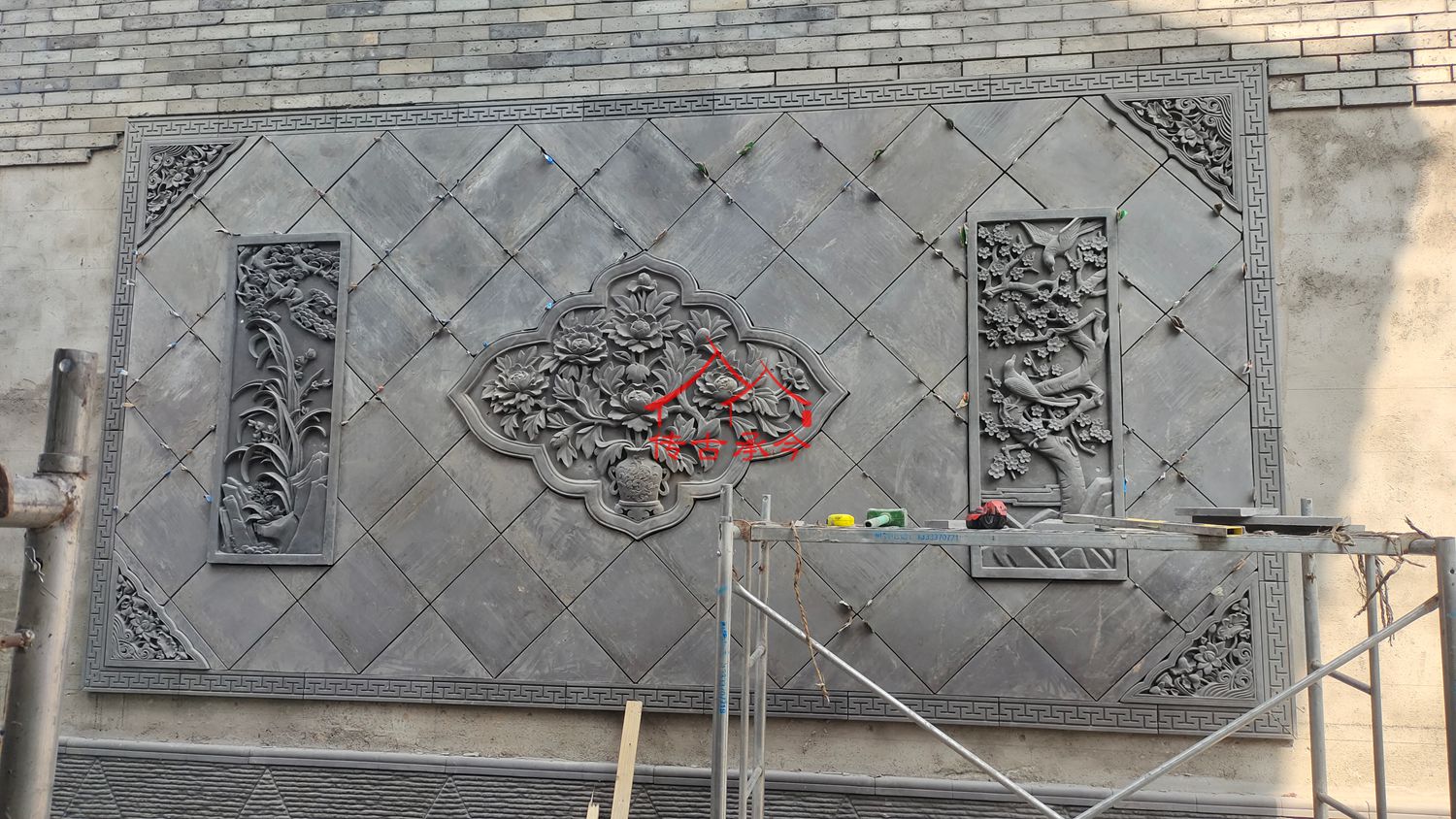 傳統(tǒng)深浮雕磚雕、新中式磚雕影壁設(shè)計(jì)、仿古影壁磚雕案例